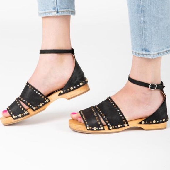 Free People North Shore Clog Sandals - Picture 8 of 8